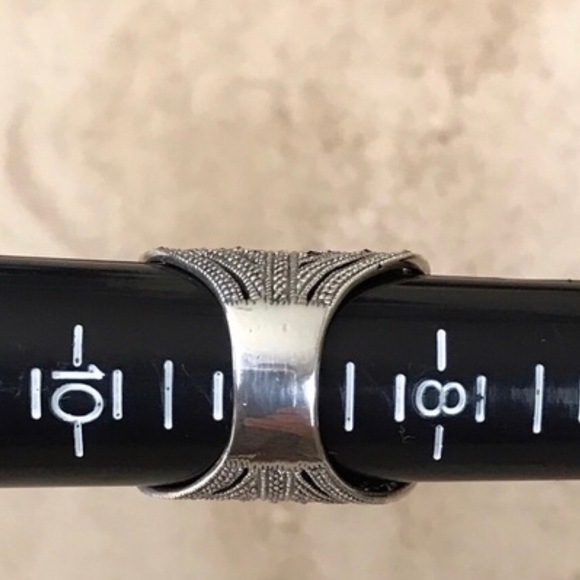 Ring - Picture 8 of 8